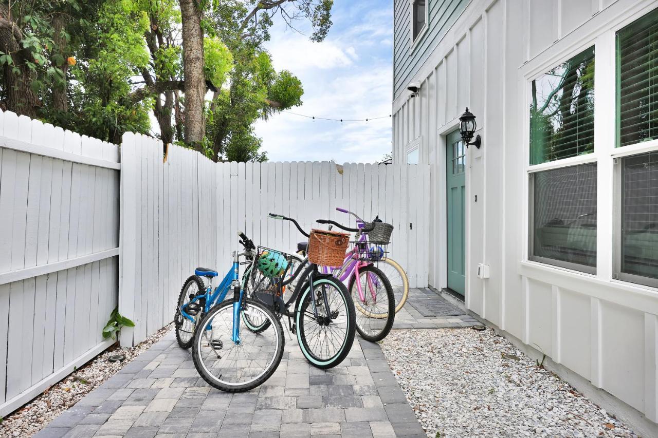 Few Steps To Ocean-4 Beach Cruisers & Free Parking & Private Backyard Jacksonville Beach Exteriör bild